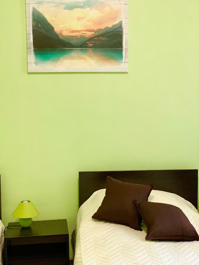Niki Apartment *